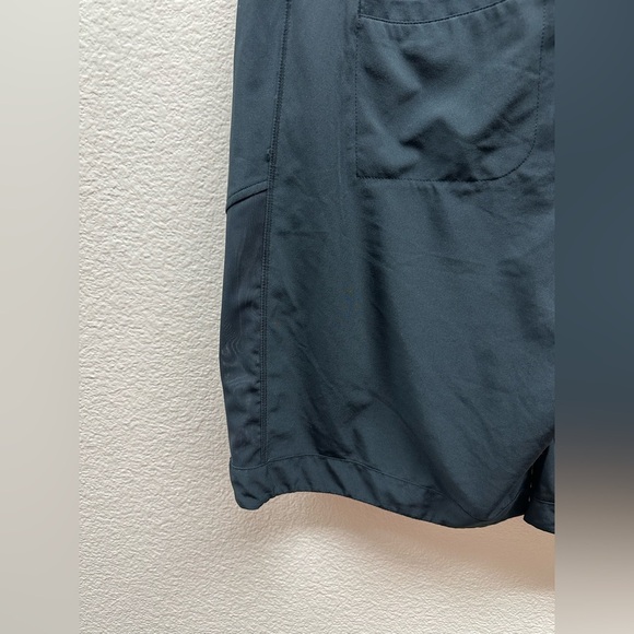 Zella Outside Adventures Bermuda Shorts - Picture 4 of 7